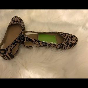 Brand New Crocs Animal Print Flats Size 9
